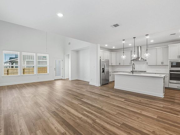 6th image of this home
