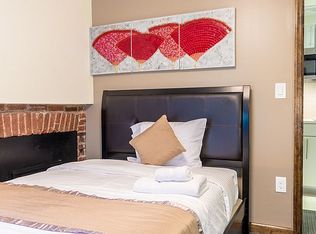 81 Sullivan St #F, New York, NY 10012
