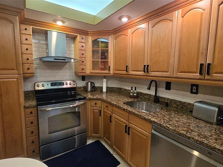 300 Bayview Dr #1911 — Photo 5