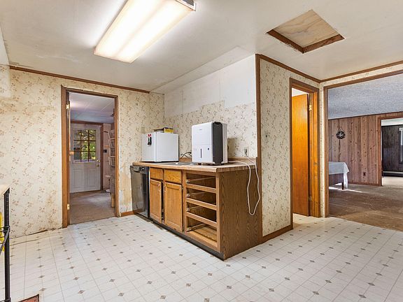 5th image of 52808 County Road 384
