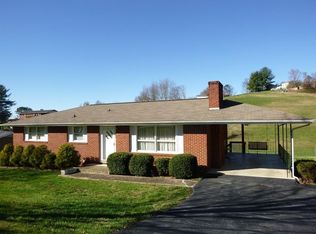 228 Darlington Dr, Kingsport, TN 37660