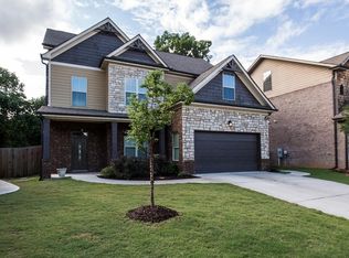 2052 Millcrest Dr, Hoschton, GA 30548