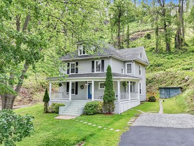 3759 Mill Iron Rd, Goodview, VA, 24095