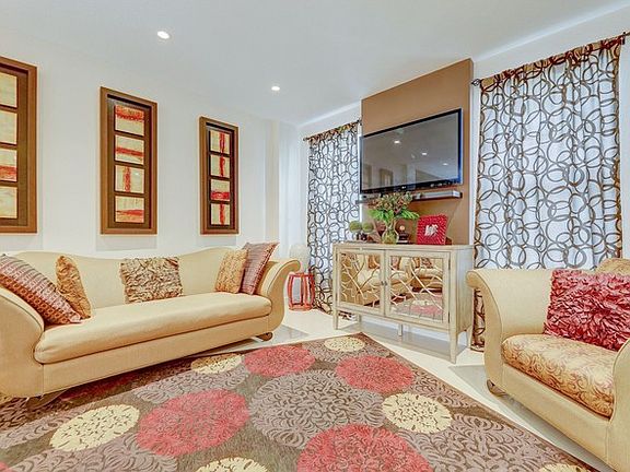 1123 SW 147 Avenue, Pembroke Pines, FL 33027