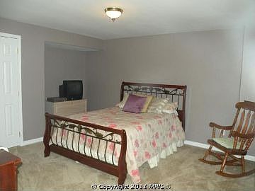4th image of 67 Brookesmill Ln