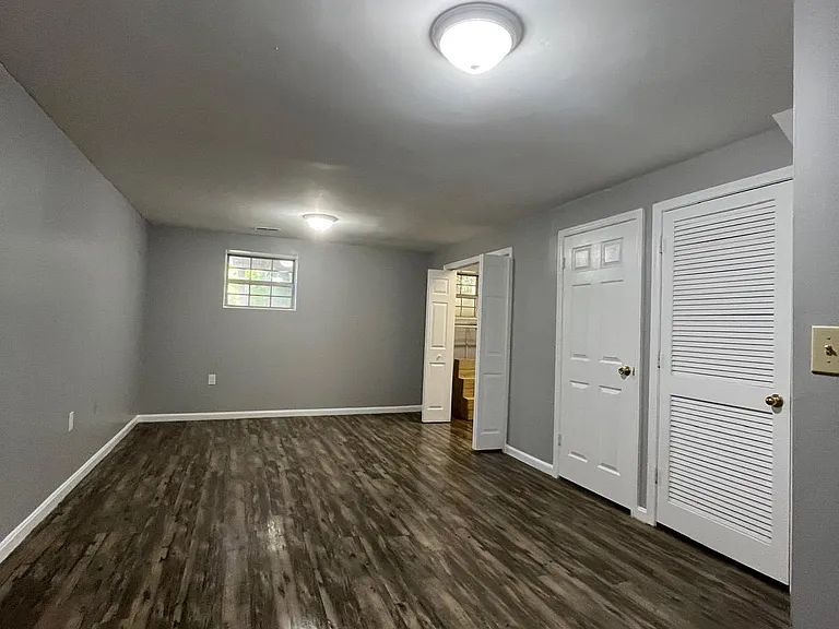 4674 Mews Dr — Photo 28