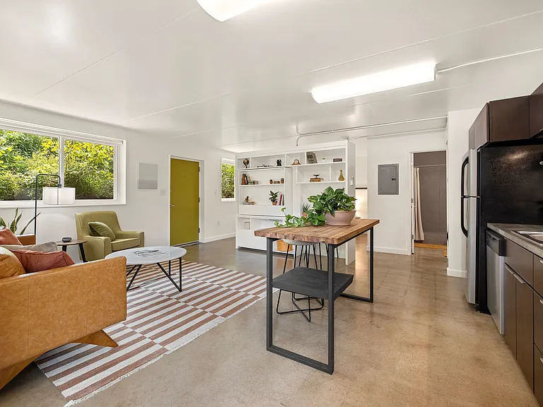 Open floorplan Open floorplan