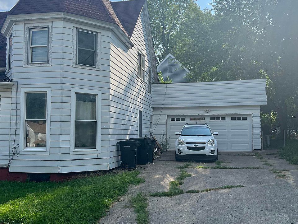 2nd image of 825 N 19th St