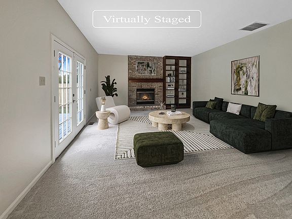 2nd image of 5035 Callan Dr