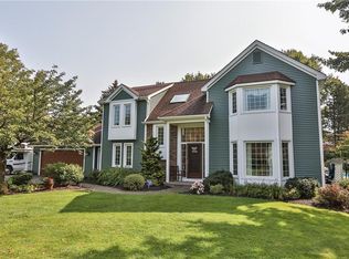 24 Westfield Cmns, Rochester, NY 14625