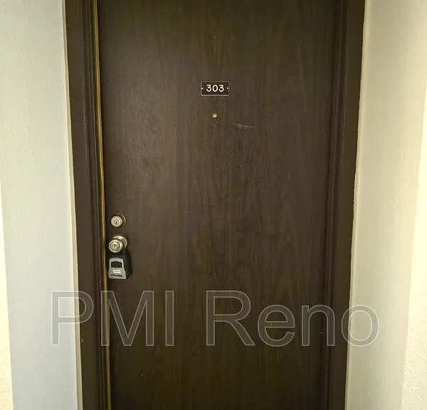 2750 Plumas St #303 — Photo 3