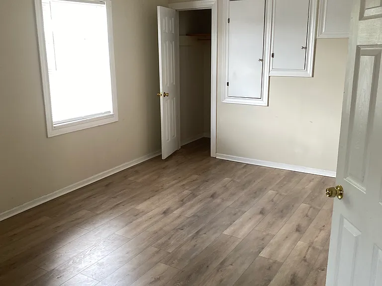 8150 Glenbrook Dr — Photo 4
