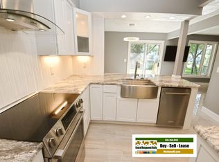 18188 Stoneridge St APT C, South Bend, IN 46637