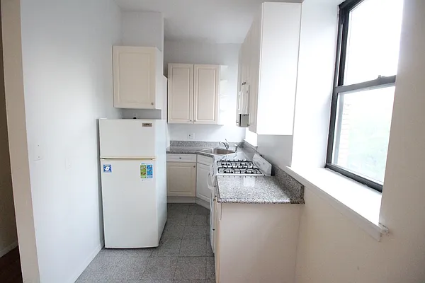 Rented by Luxor Homes & Investment Realty | media 28