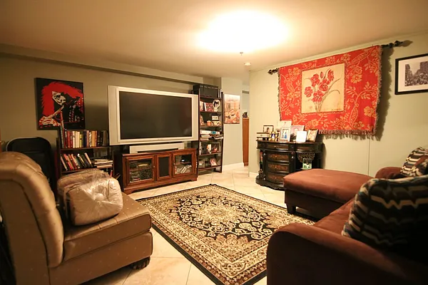 Rented by JK Dansar Corp | media 6