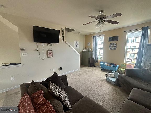 4th image of 30126 Bladen Dr