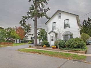 21 Euclid Ave, Fairfield, CT 06825