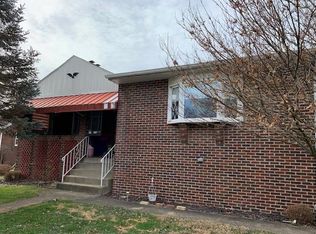 306 Front St, Houston, PA 15342