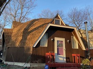 53 Willow Rd, Rocky Point, NY 11778