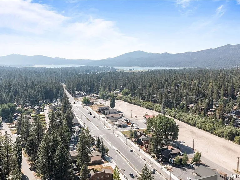 42638 Moonridge Rd — Photo 38