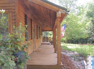 102 Cotton Hill Ln, Central, SC 29630