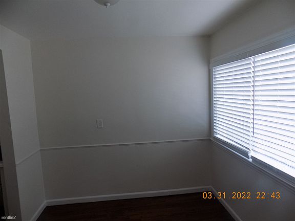3rd image of 3531 Ravena Ave