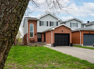 364 Adams Ct, Orangeville, ON L9W4M2
