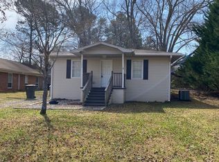 126 Bellvue St, Forest City, NC 28043