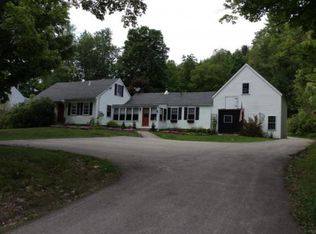 35 Forest Rd, Wilton, NH 03086