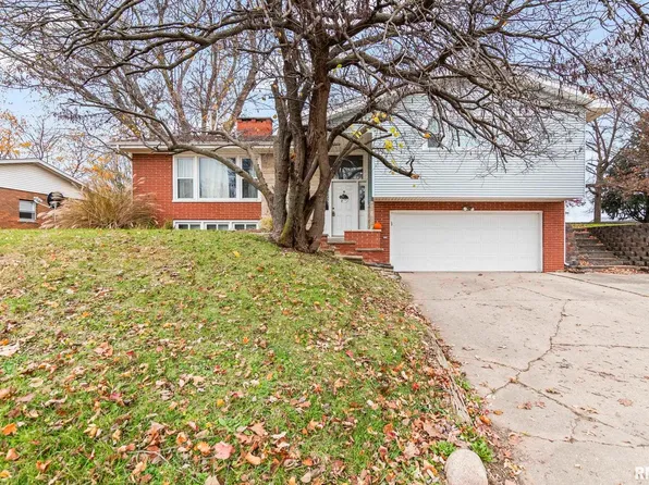 8167 W Outer Rd, Sherman, IL 62684