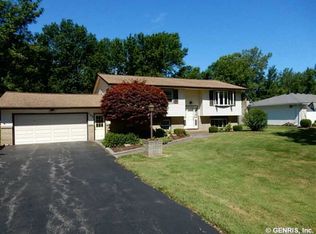 103 Dean Rd, Spencerport, NY 14559