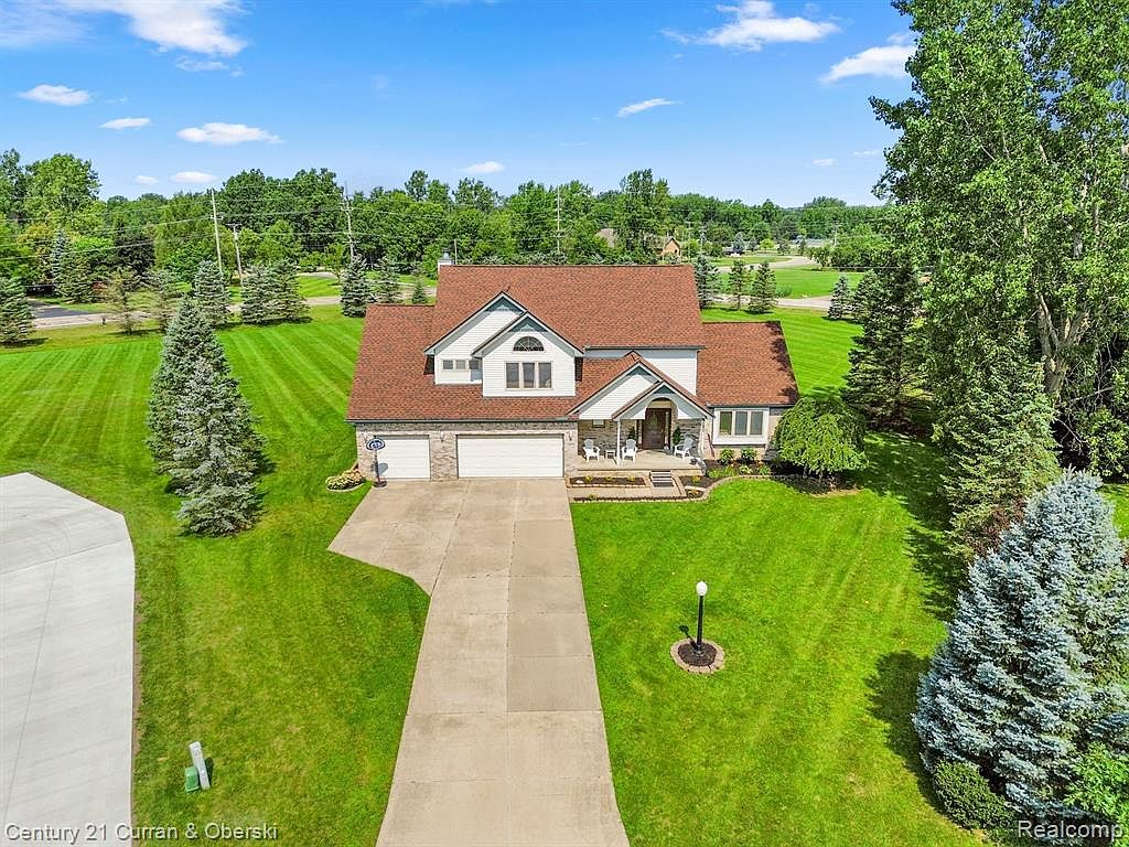 23086 N Evan Ct, New Boston, MI 48164 MLS 20230075433 Zillow