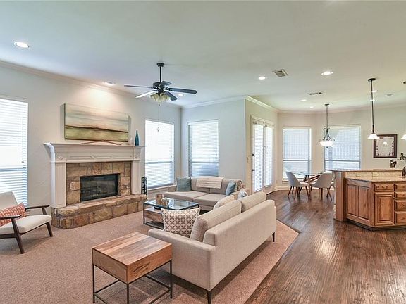 5th image of 5803 Dry Creek Ln