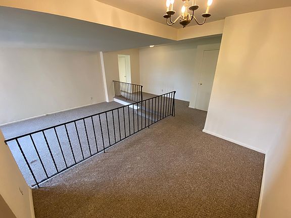 2nd image of 190 1st St APT 3A