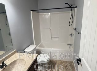 2713 SE Taurus Ct, Topeka, KS 66605