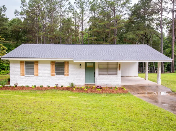 794 Yeates Subdivision Rd, Starkville, MS 39759