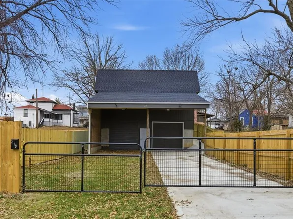 219 W Culton St, Warrensburg, MO 64093