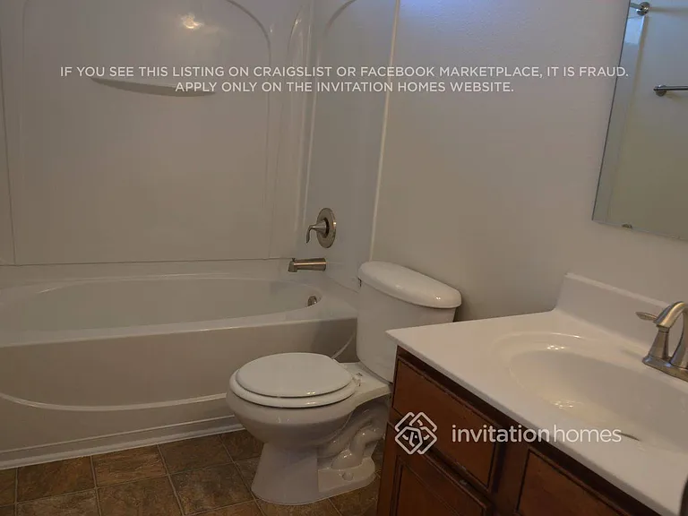 1267 Folkstone Ridge Ln — Photo 12