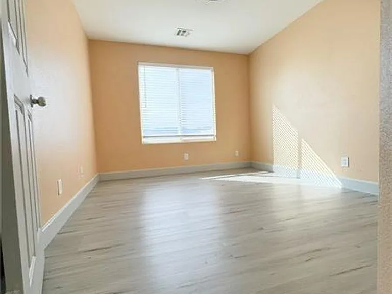 6596 Polonius Ct — Photo 29