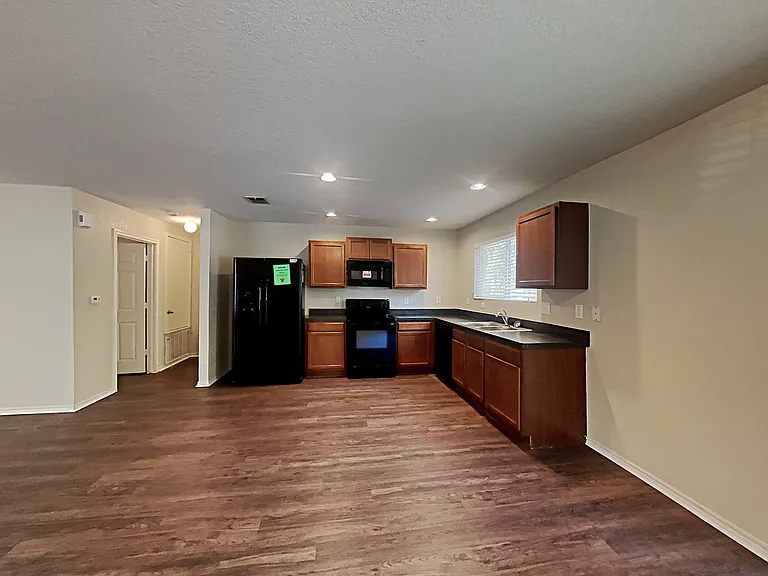 7215 Geranium Path — Photo 3