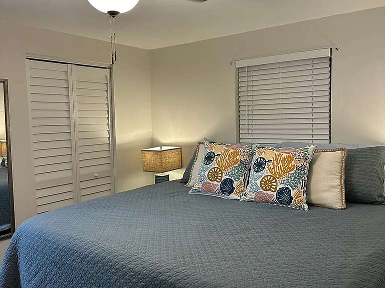 Southern Comfort Dr — Photo 25