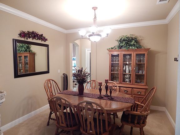 4th image of 2864 Lincoln Airpark Dr