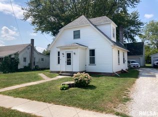 170 S Jefferson St, Roseville, IL