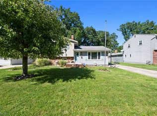 38233 Parkway Blvd, Willoughby, OH 44094