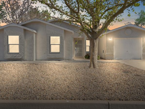 1313 Bellflower Dr NE, Rio Rancho, NM 87144