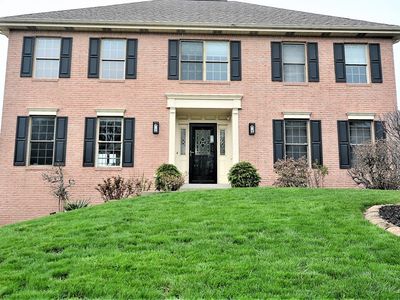 303 Scarlet Peak Ct, Cranberry Township, PA, 16066