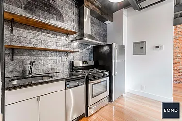 Rented by Bond New York