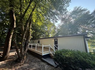 361 William St, Wallkill, NY 12589