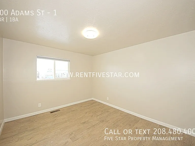 300 Adams St #1 — Photo 8