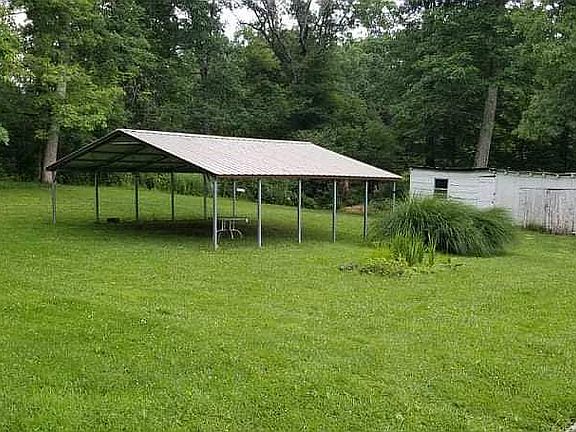 picnic shelter/ carport